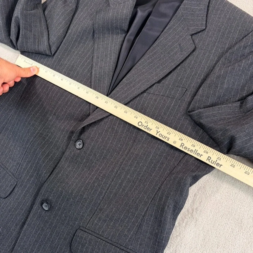 Vintage Banana Republic Blazer Sport Coat Jacket in Grey Stripe Wool Men 40R